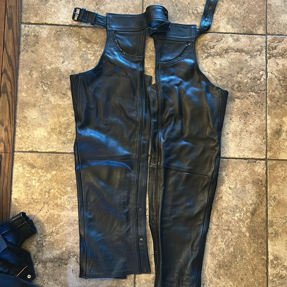 Ladies leather chaps